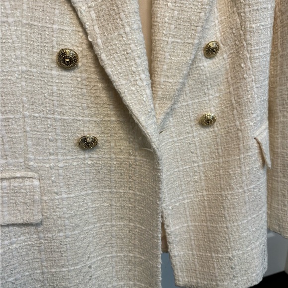 Zara women’s tweed cream Jackie O style blazer gold details - Picture 3 of 8